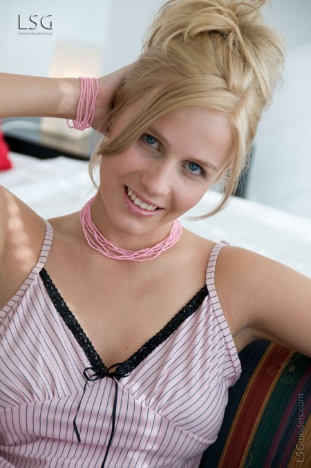 Keira Moon